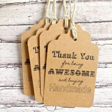 tag mác quần áo đẹp chất liệu kraft