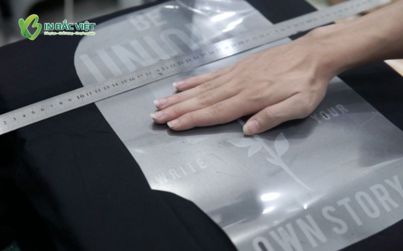 in-chuyen-nhiet-vinyl-decal-len-ao-thun