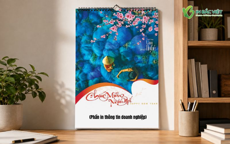 In lịch 13 tờ lò xo đỉnh làm quà tặng nội bộ doanh nghiệp
