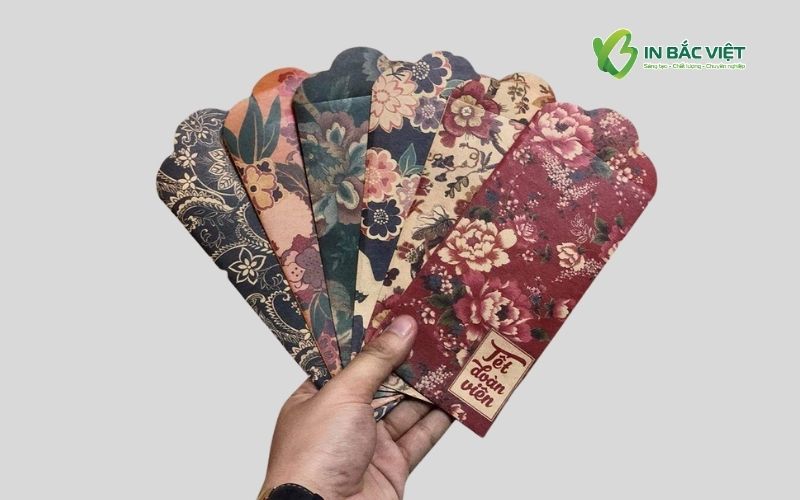 bao-li-xi-vintage-hoa-tiet-hoa-la-co-dien