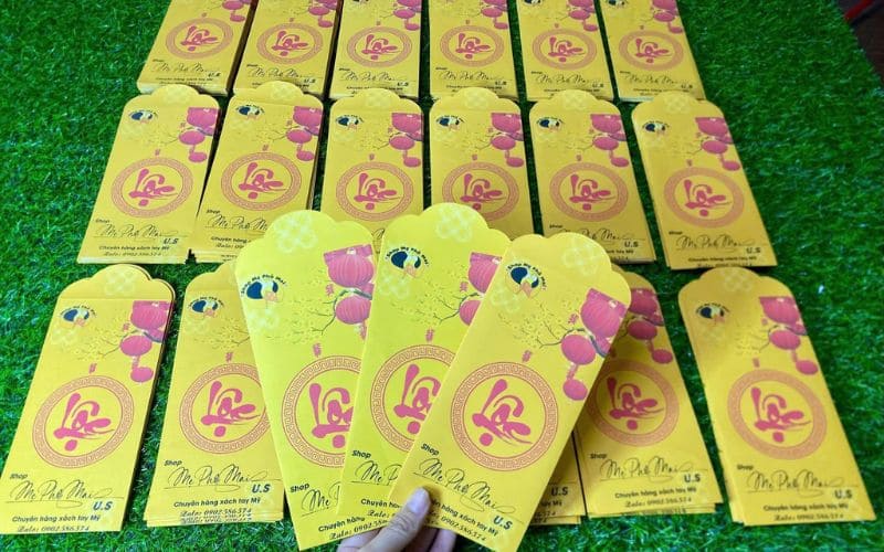 phong-bao-li-xi-mau-vang-giay-couche-bong-min