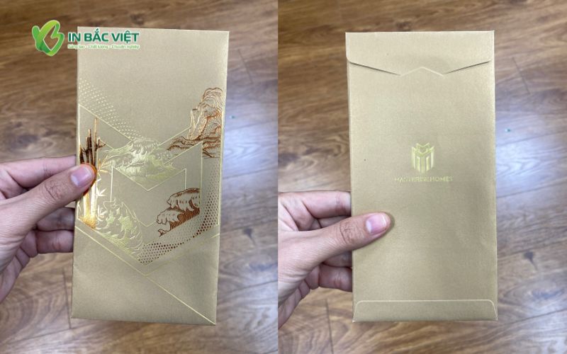 Mặt trước và mặt sau mẫu lì xì giấy mỹ thuật ép nhũ vàng đẳng cấp