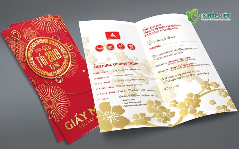 Mẫu thiệp tất niên gập đôi truyền thống