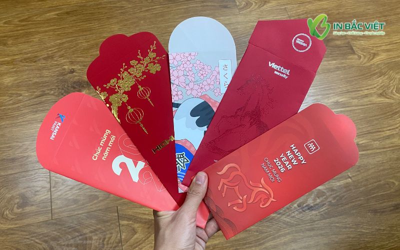 Nên chọn in lì xì chất liệu nào để phù hợp mục đích sử dụng và ngân sách