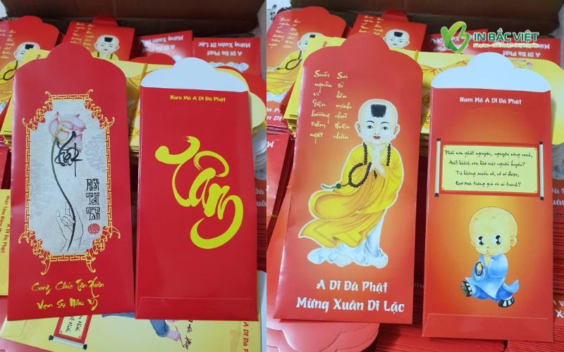 Mẫu lì xì chữ thư pháp trang nhã và mẫu lì xì minh họa chú tiểu dễ thương