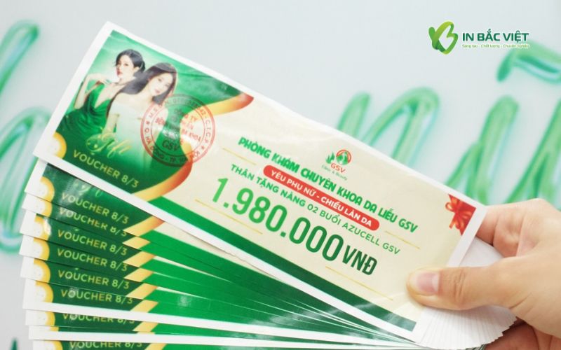 Mẫu voucher 8/3 ưu đãi dịch vụ chăm sóc da tại phòng khám da liễu