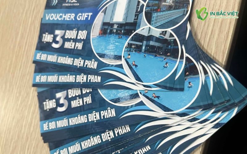 Gift Voucher học bơi thiết kế chuyên nghiệp cho hồ bơi