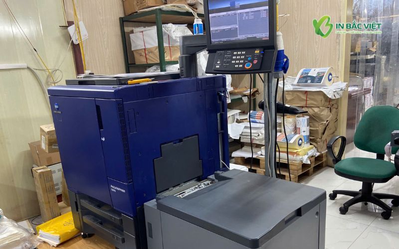 In thẻ bảo hành điện thoại số lượng ít bằng công nghệ in kỹ thuật số tại In Bắc Việt