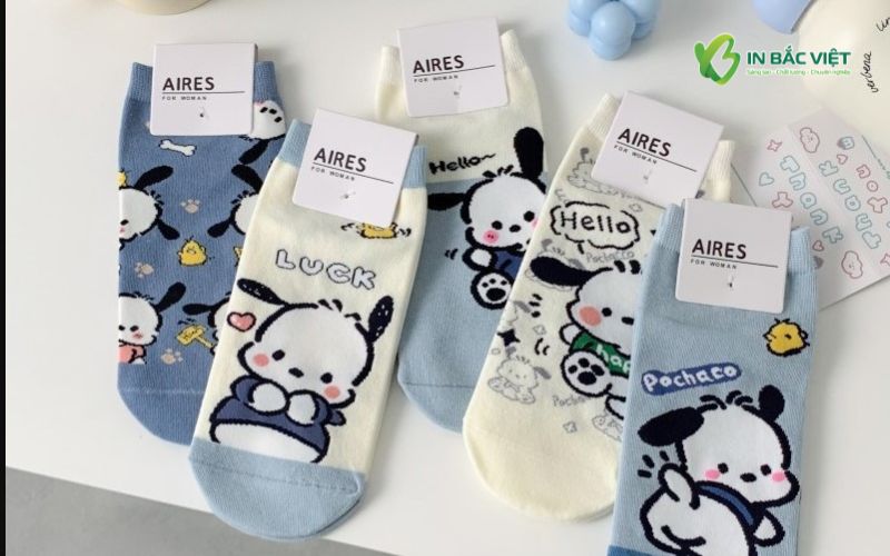 Tag treo tất trẻ em dễ thương