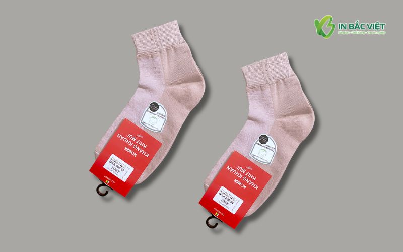Thẻ Tag treo vớ hiển thị đầy đủ thông tin sản phẩm