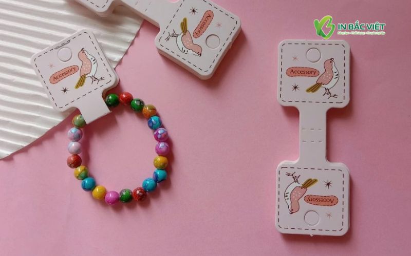 Tag treo vòng tay nổi bật với kiểu dáng sáng tạo