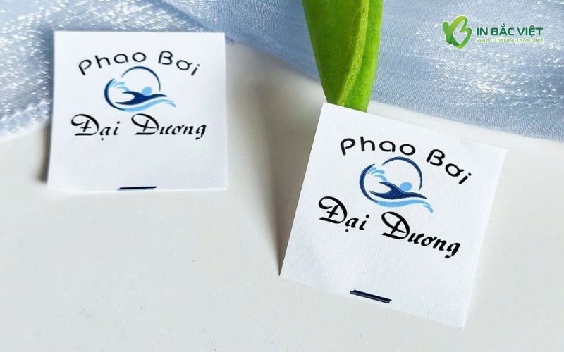Mác logo phao bơi in trên vải giấy dai bền đẹp