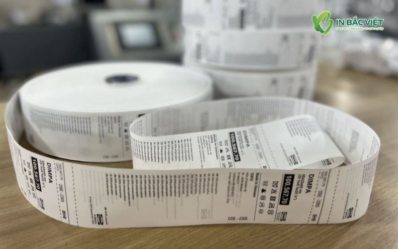 Nhãn vải giấy dai thành phẩm theo quy cách cuộn