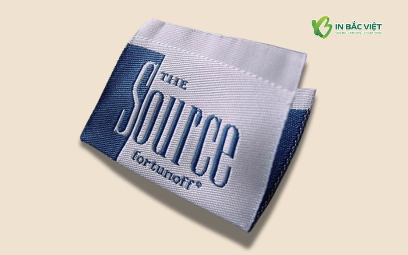 Mẫu mác dệt satin logo thương hiệu đẹp, sắc nét