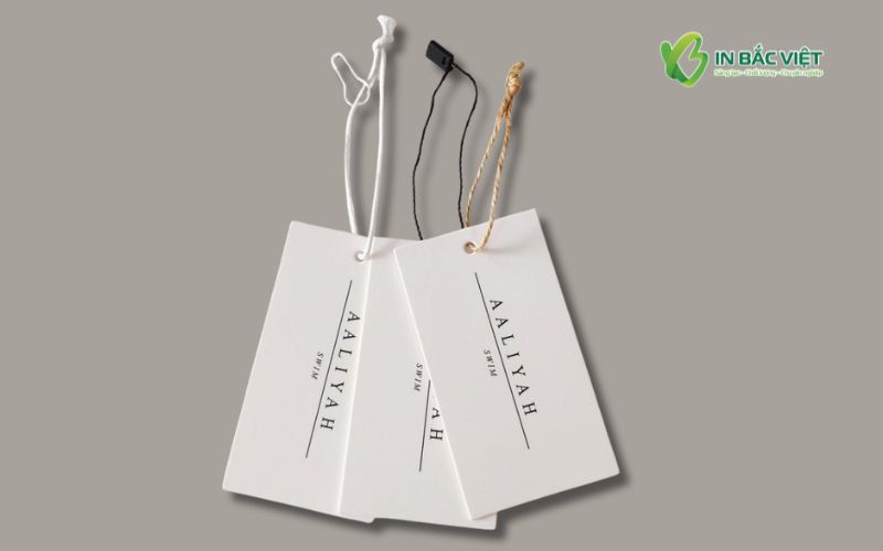 Vai trò của dây treo Tag mác giúp cố định thẻ Tag và tạo điểm nhấn cho sản phẩm